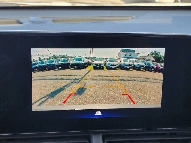 Used 2024 Chevrolet Trax LT image 30