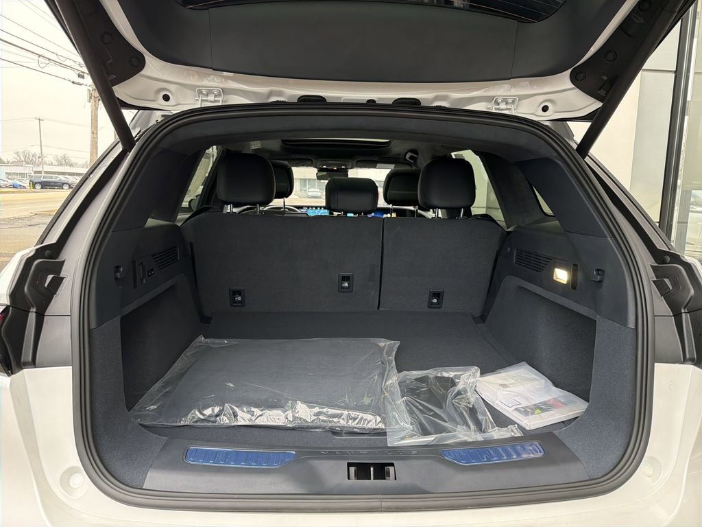 New 2026 Lincoln Nautilus Black Label image 12