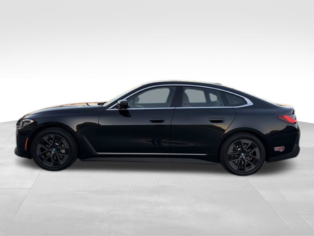 Used 2024 BMW i4 eDrive35 w/ Premium Package RWD image 10