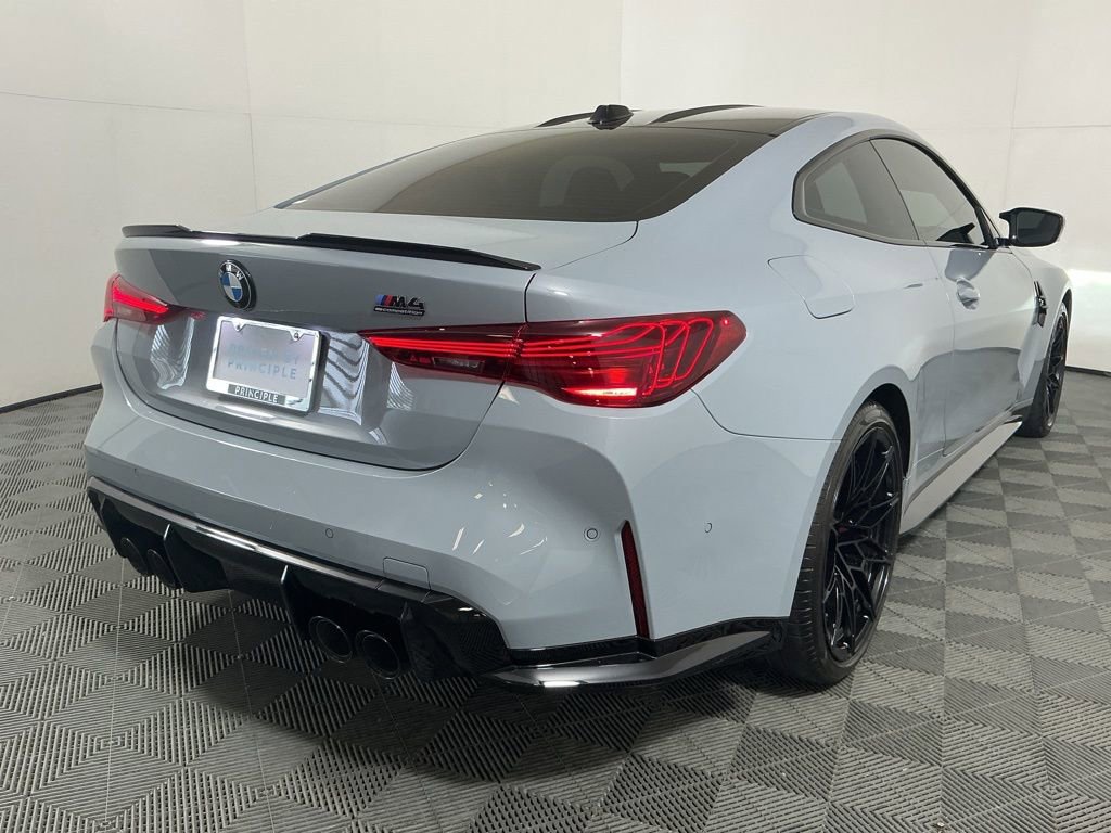 Used 2025 BMW M4 Competition w/ Executive Package image 5