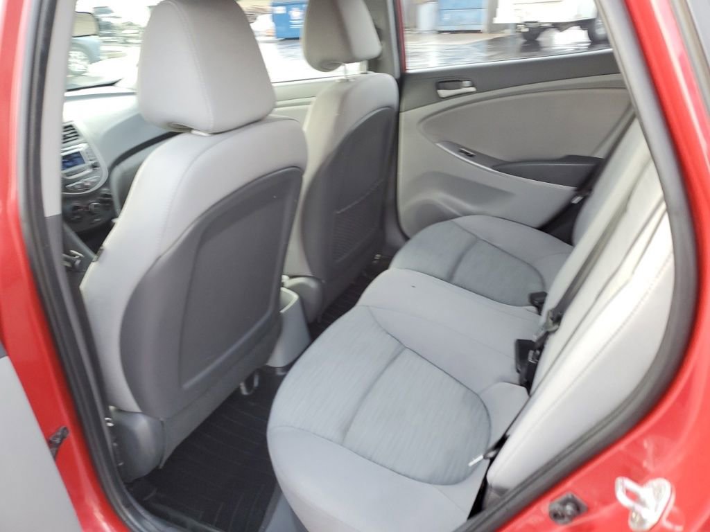 Used 2016 Hyundai Accent SE image 23