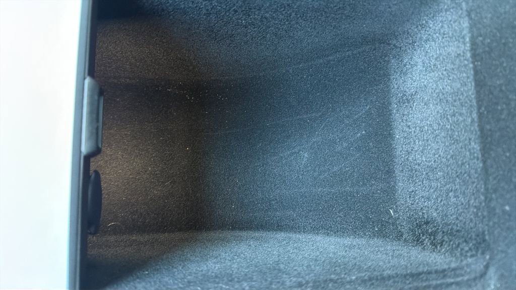 Used 2024 Tesla Model Y Performance image 24