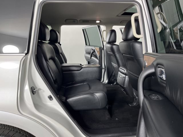 Used 2024 Nissan Armada SL w/ Captain's Chairs Package RWD image 43