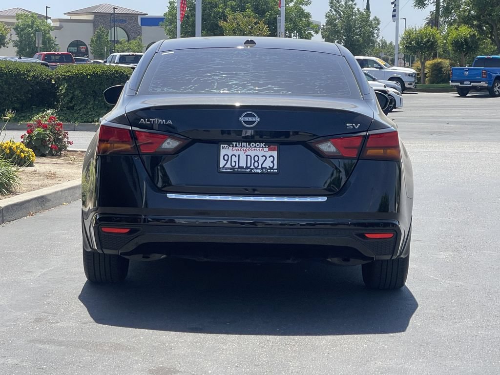 Used 2023 Nissan Altima 2.5 SV FWD image 6