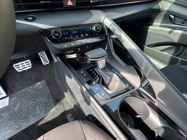 New 2026 Hyundai Elantra Sport image 24