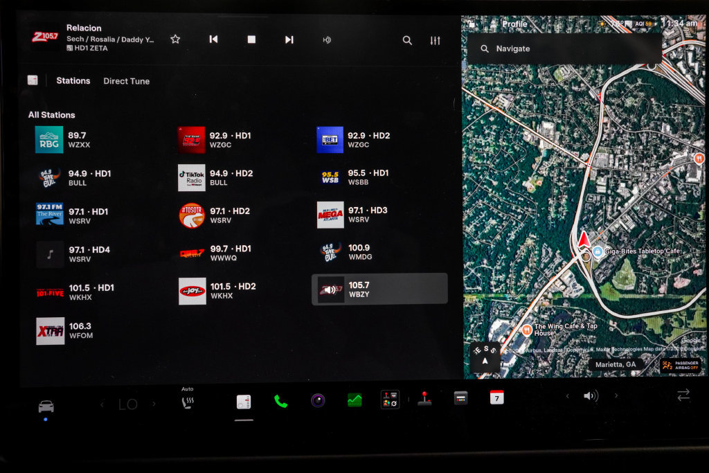 Used 2023 Tesla Model X AWD/4WD image 32
