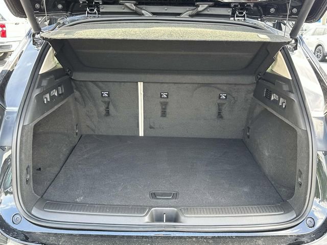 Used 2023 Buick Envision Avenir image 10