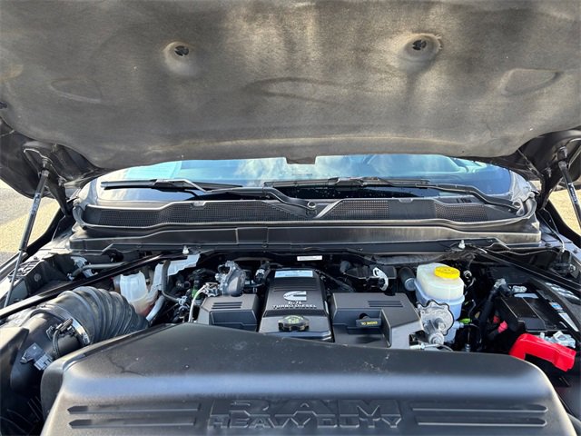 Used 2024 RAM 3500 Big Horn image 43