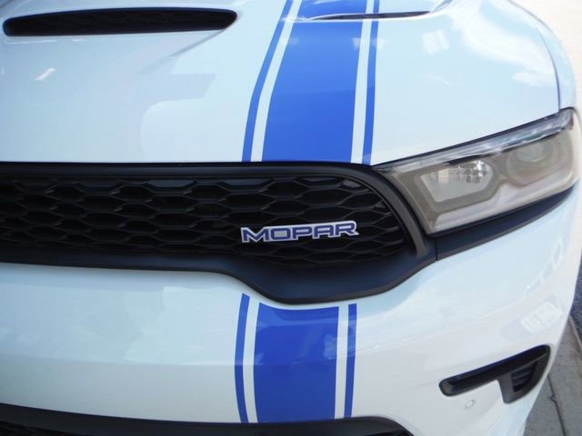 Used 2022 Dodge Durango R/T w/ Tow 'N Go Package AWD/4WD image 8