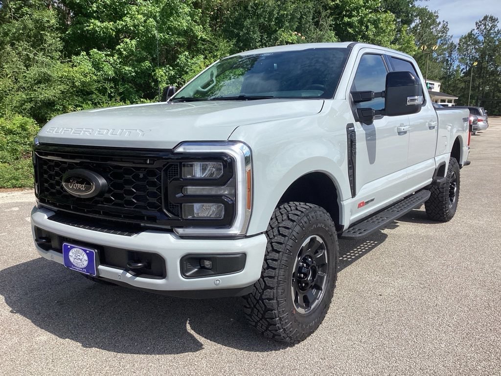 New 2026 Ford F350 Lariat w/ Tremor Off-Road Package AWD/4WD image 3