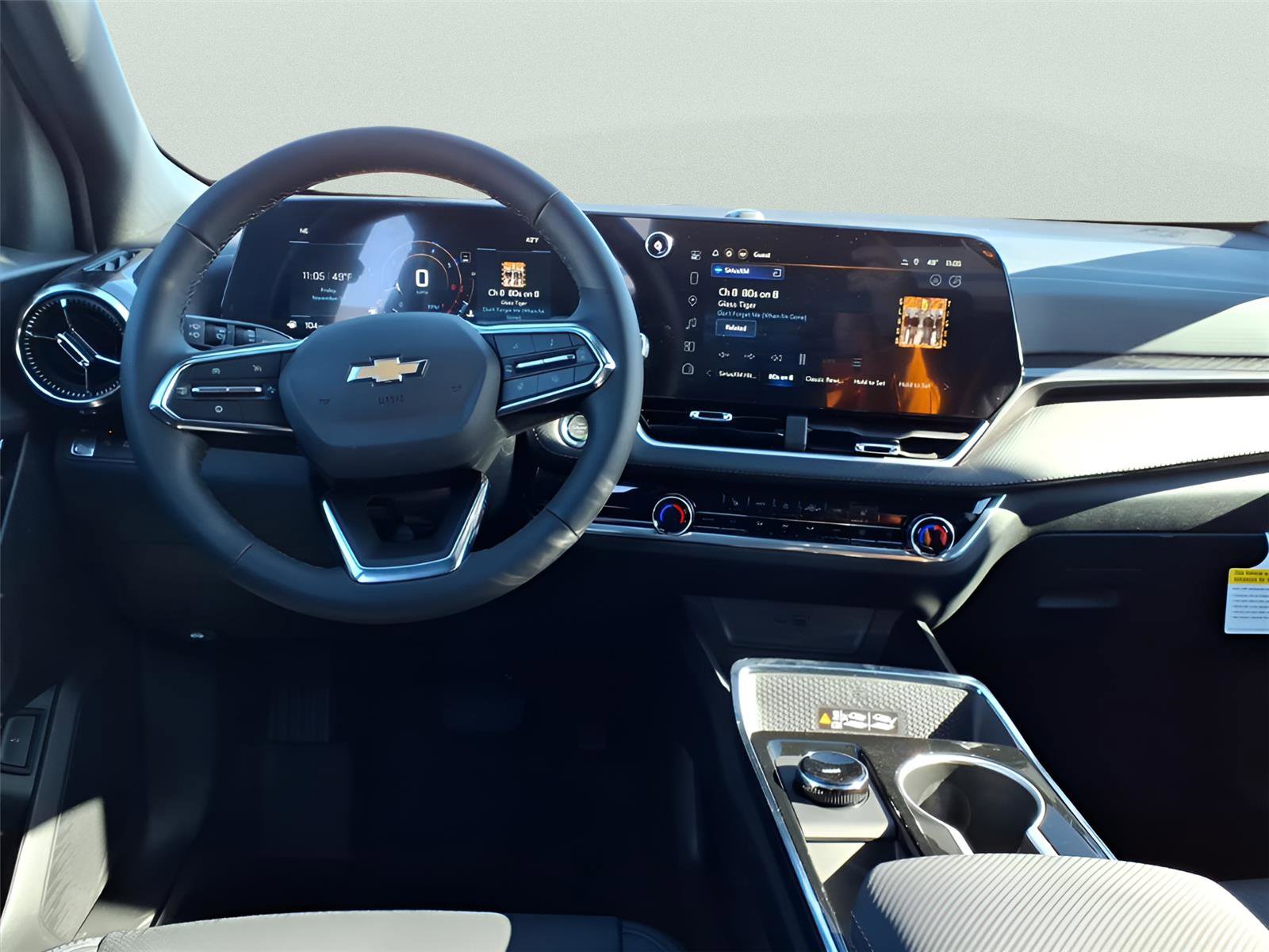 New 2026 Chevrolet Equinox LT w/ Convenience Package II image 28