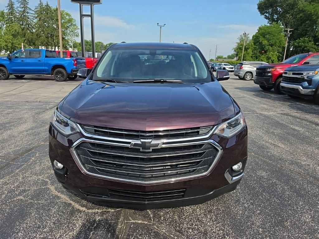 Used 2018 Chevrolet Traverse LT FWD image 2