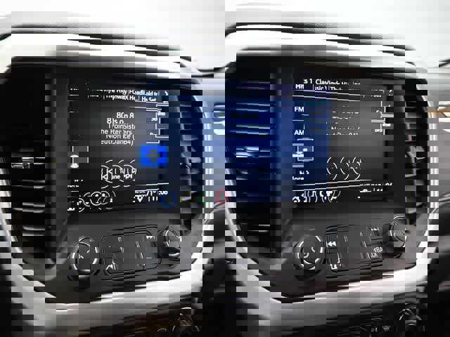 Used 2023 GMC Acadia SLE image 18