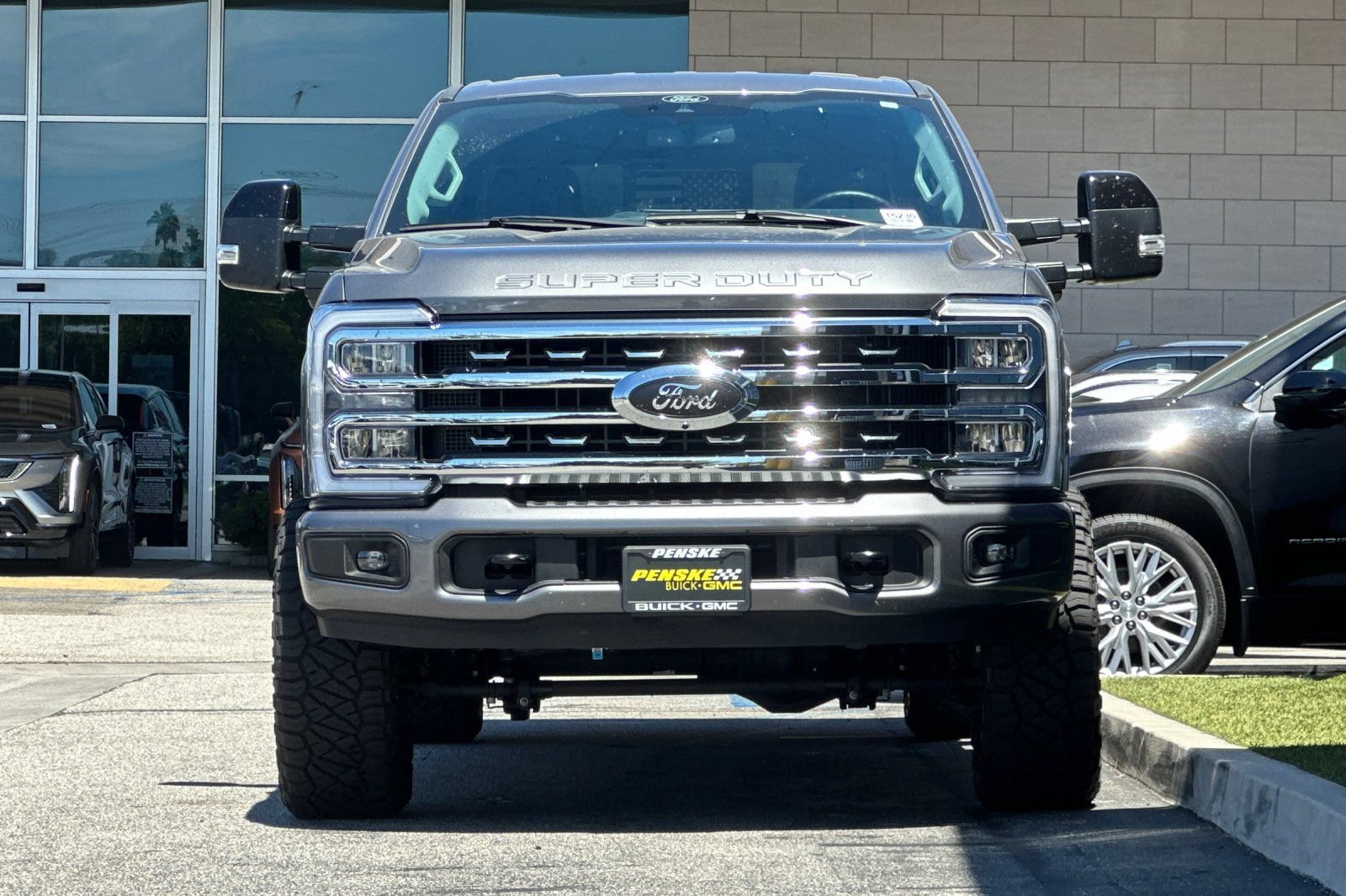 Used 2024 Ford F250 Lariat w/ FX4 Off-Road Package AWD/4WD image 9
