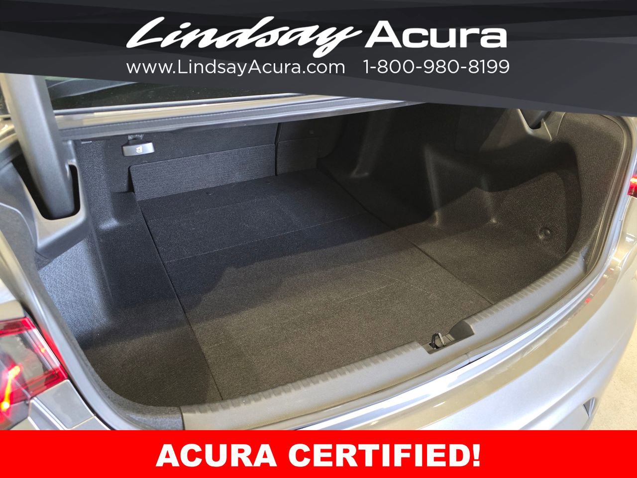 Used 2025 Acura TLX w/ Technology Package FWD image 6