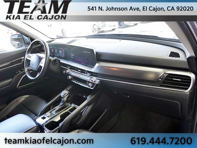 Certified 2024 Kia Telluride LX FWD image 11