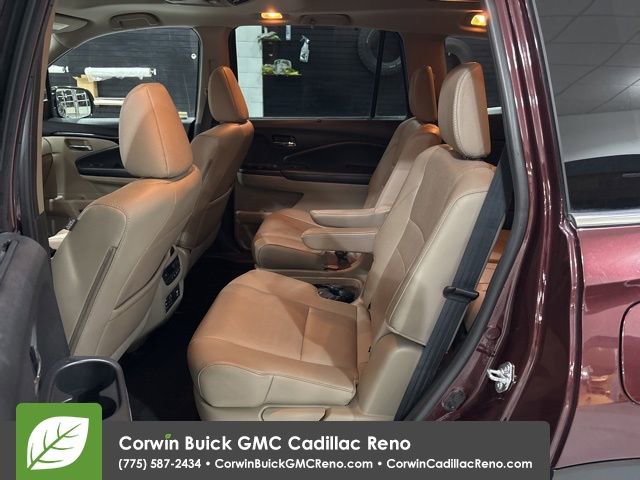Used 2017 Honda Pilot Elite image 12