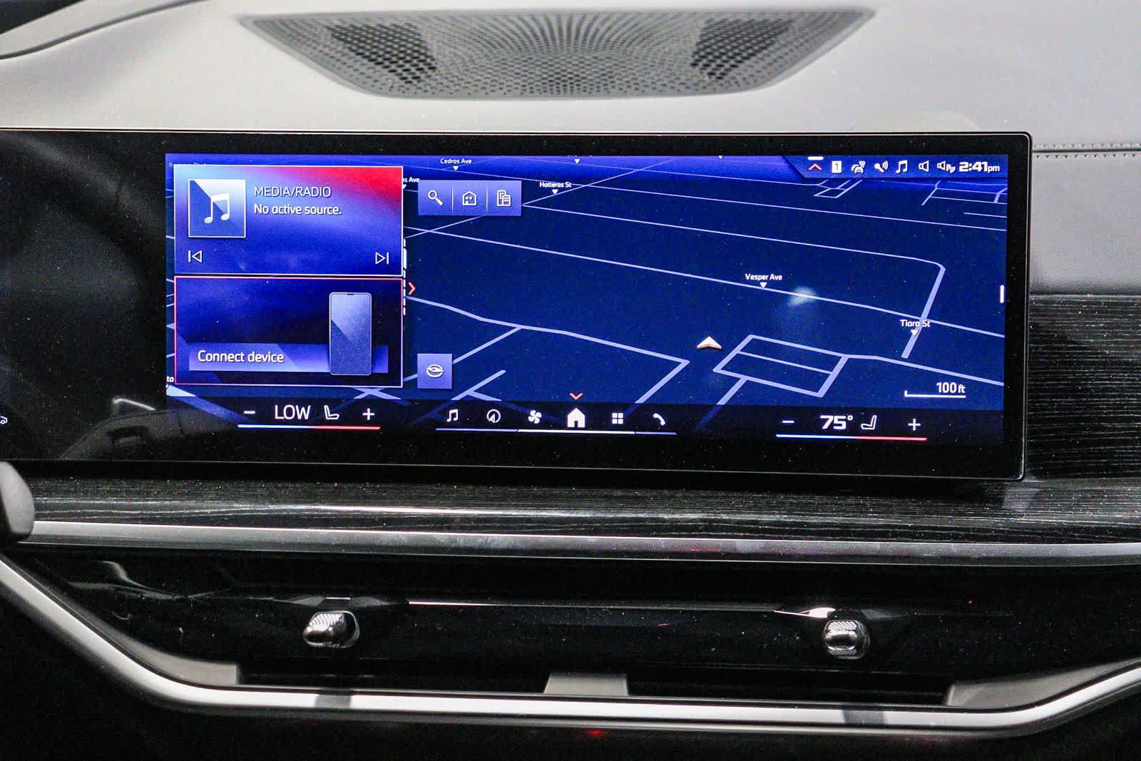 Used 2026 BMW X5 M60i w/ Parking Assistance Package AWD/4WD image 13
