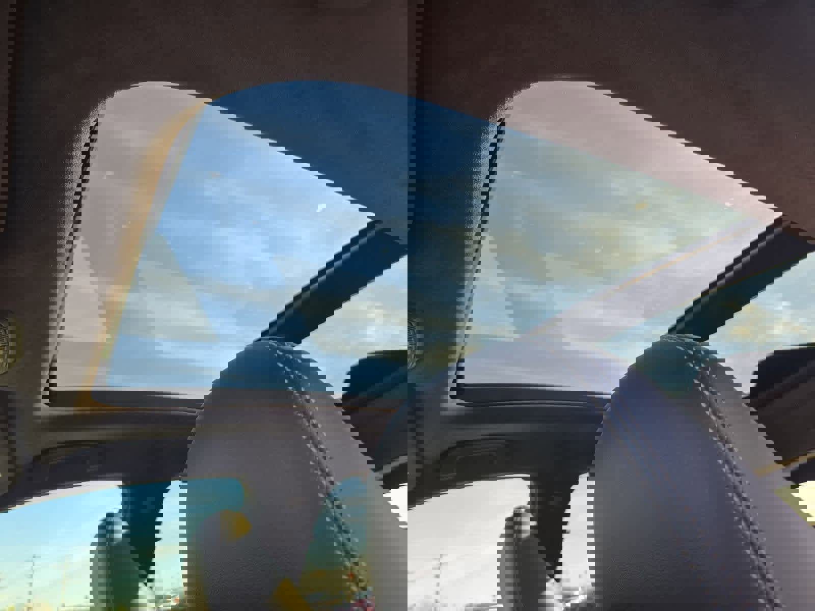 Used 2019 INFINITI QX50 Essential w/ Sensory Package image 19