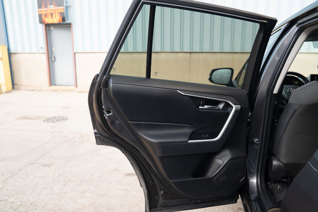 Used 2024 Toyota RAV4 XLE image 26