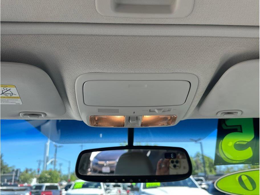 Used 2010 Subaru Forester 2.5X Premium image 19