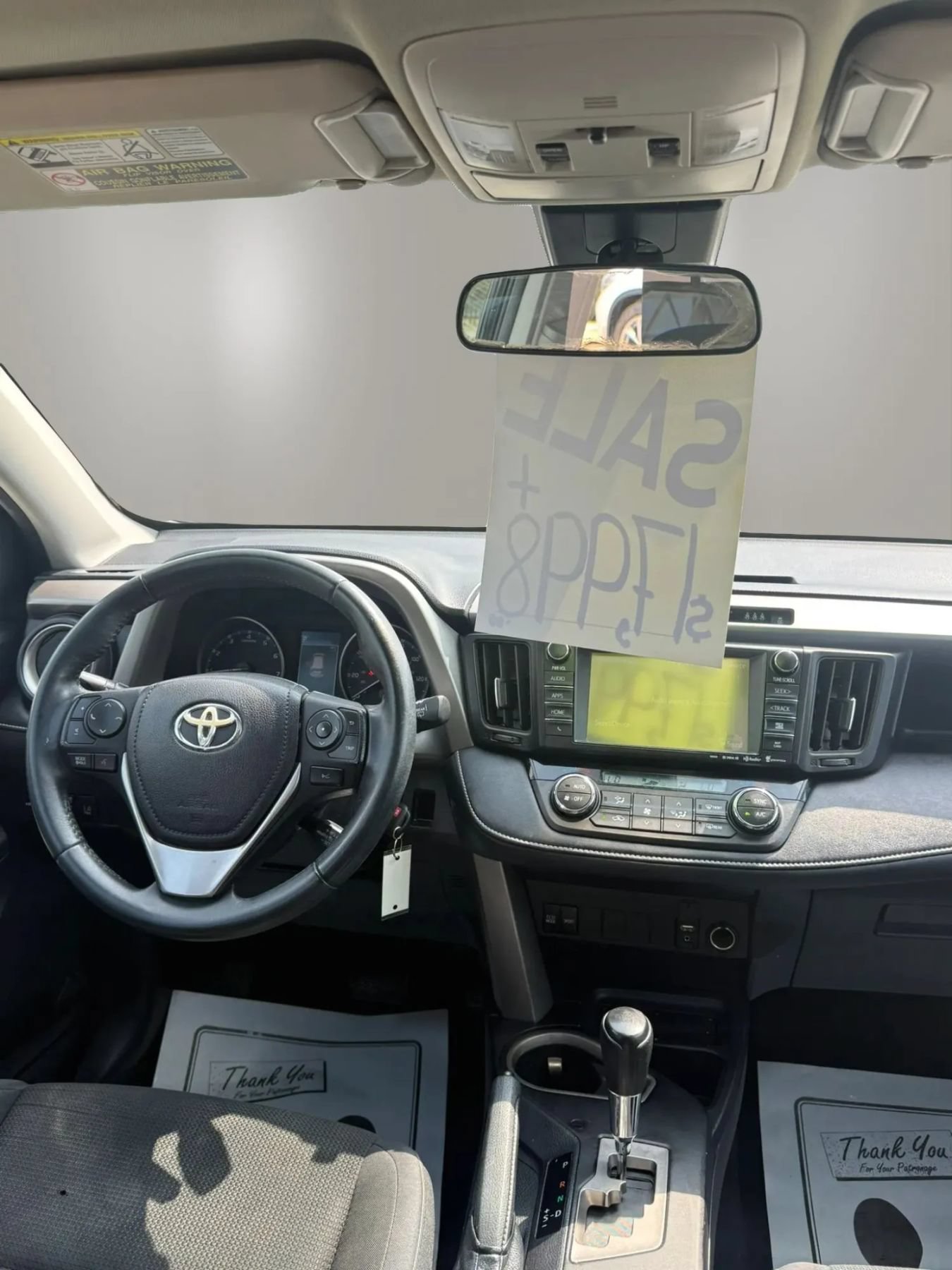 Used 2017 Toyota RAV4 XLE FWD image 11