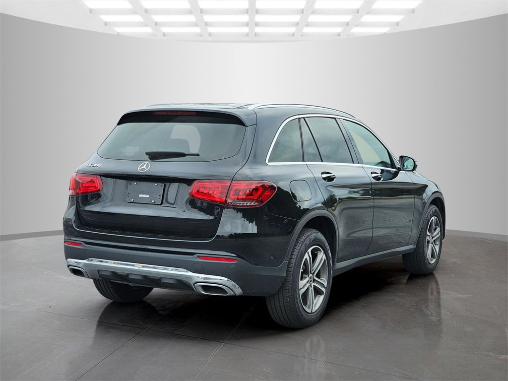 Used 2022 Mercedes-Benz GLC 300 image 6
