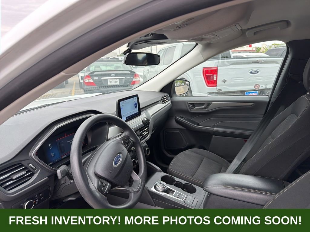 Used 2025 Ford Escape Active image 7