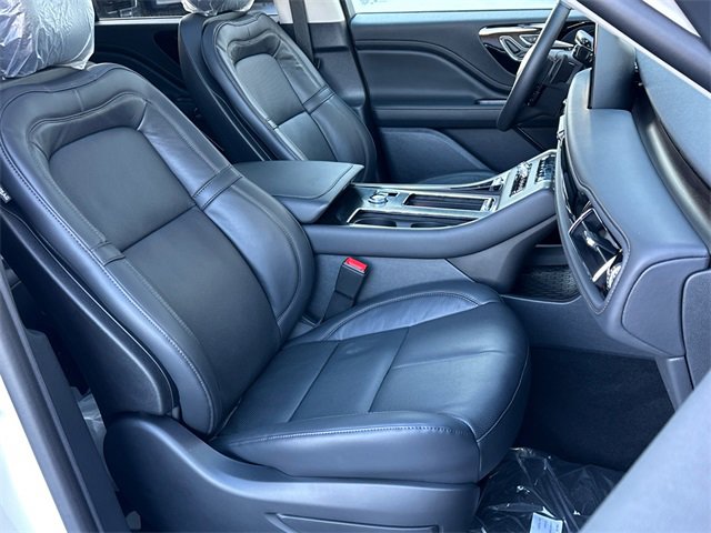 New 2025 Lincoln Aviator Reserve image 9