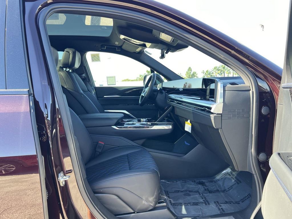 New 2026 Cadillac Escalade IQ Luxury 1 image 35