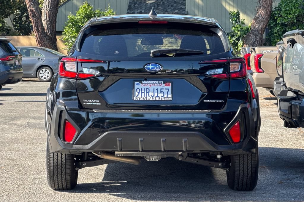 Used 2024 Subaru Crosstrek 2.0i AWD/4WD image 4