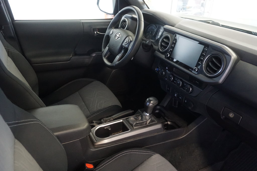 Certified 2023 Toyota Tacoma TRD Off-Road w/ Black Out Package (TMS) AWD/4WD image 23