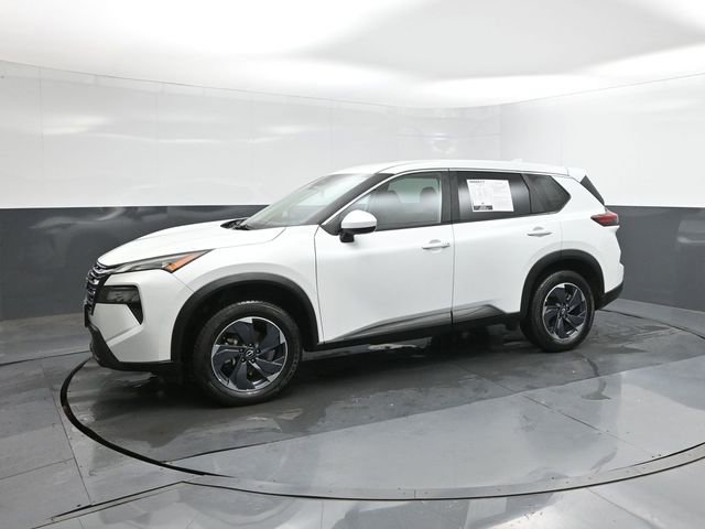 Used 2025 Nissan Rogue SV FWD image 1