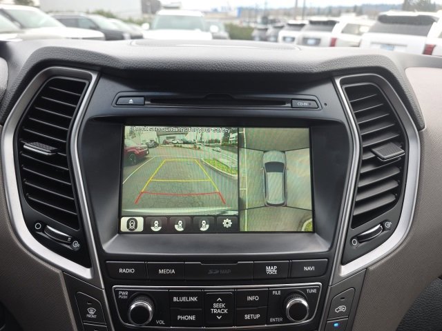 Used 2017 Hyundai Santa Fe SE image 17