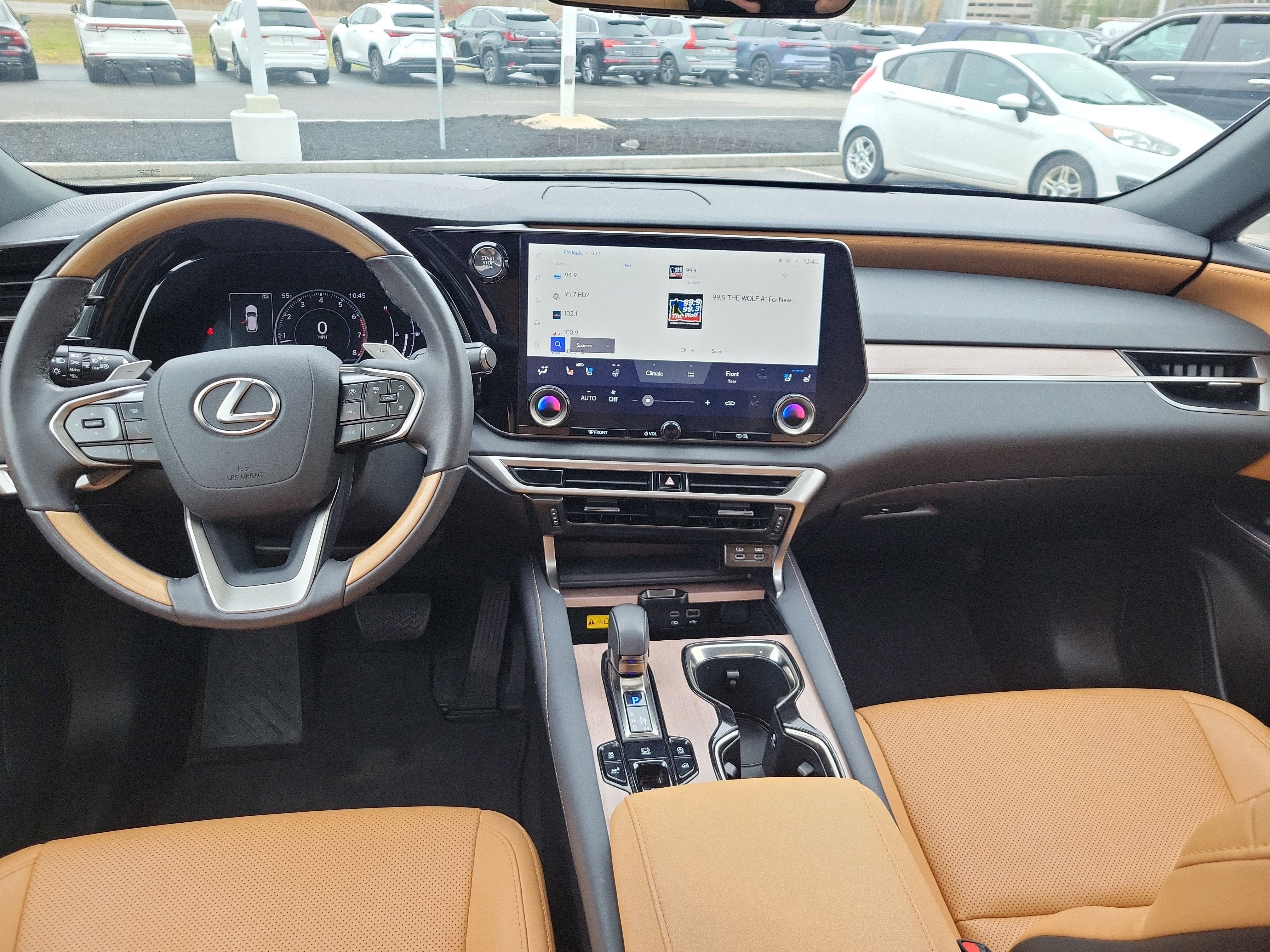 Used 2024 Lexus RX 350 Premium w/ Accessory Package (Z1) AWD/4WD image 3