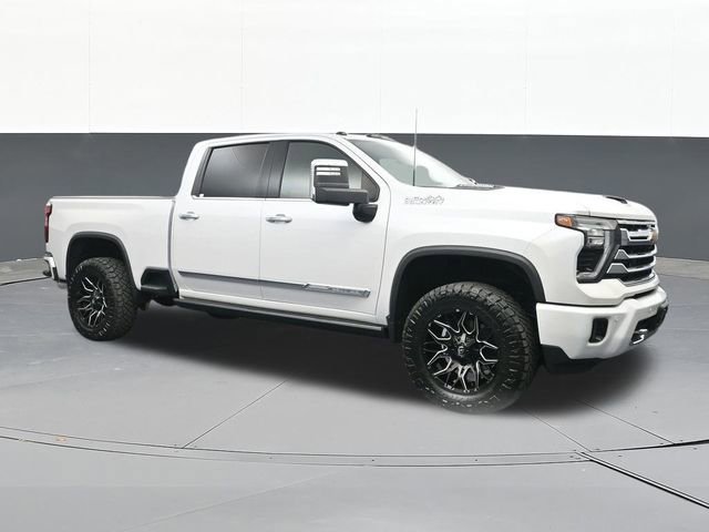Used 2024 Chevrolet Silverado 2500 High Country w/ Technology Package image 1