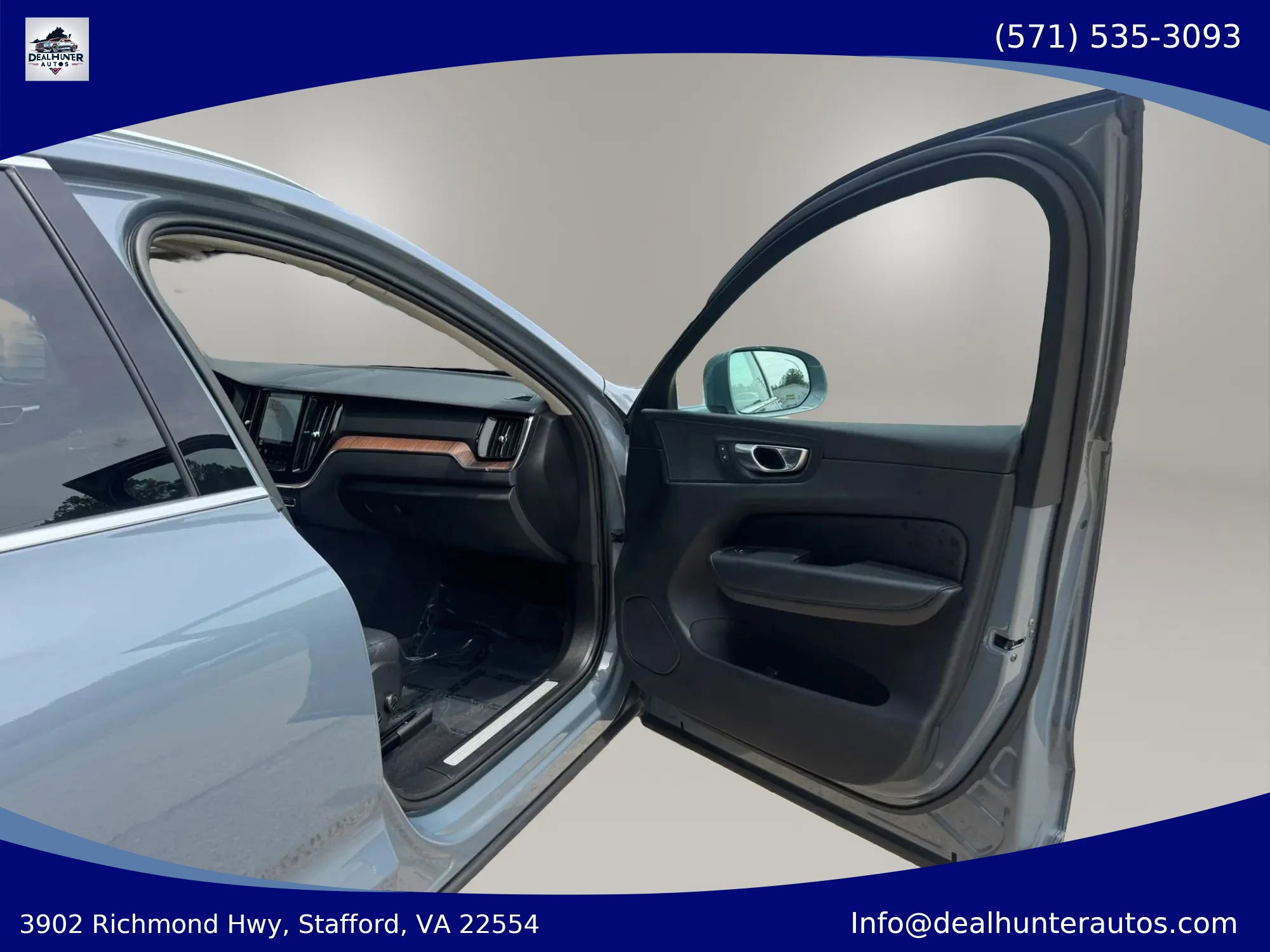 Used 2023 Volvo XC60 B5 Plus FWD image 18