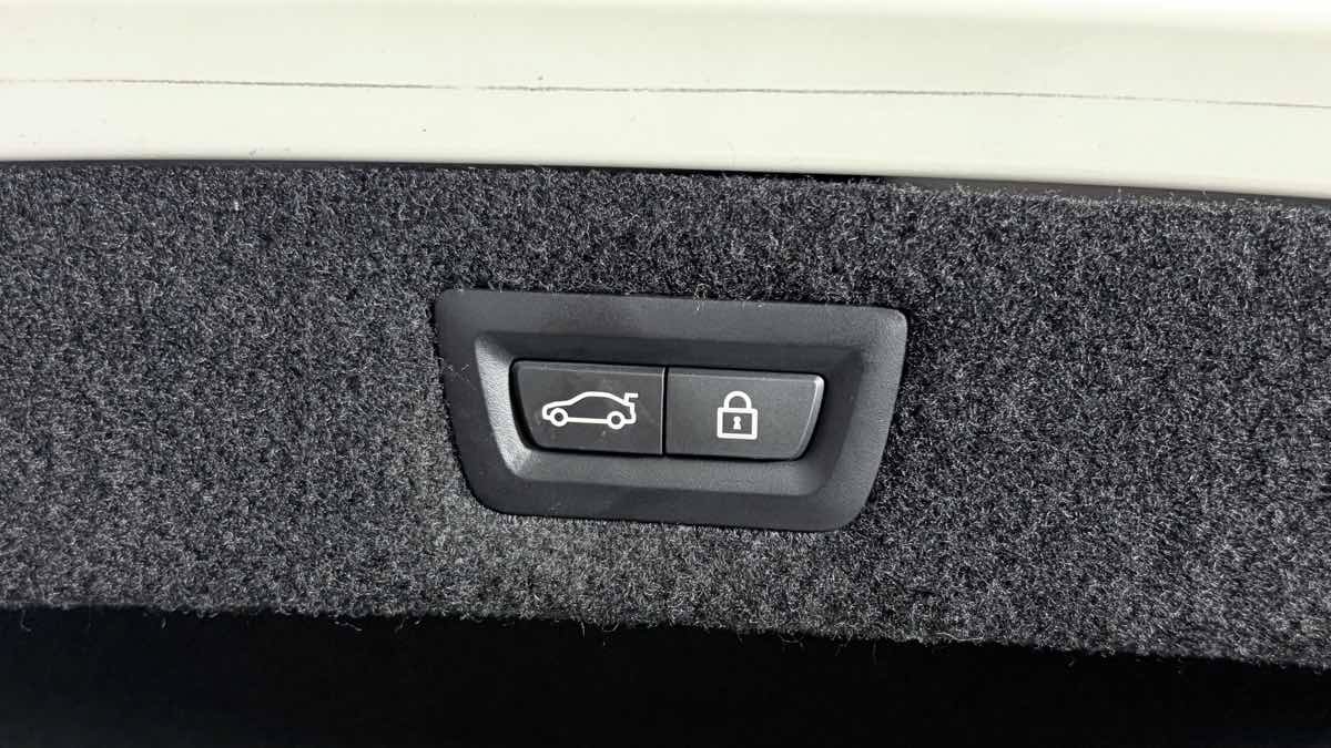 Used 2023 BMW M8 Gran Coupe xDrive Competition w/ Driving Assistance Package AWD/4WD image 32