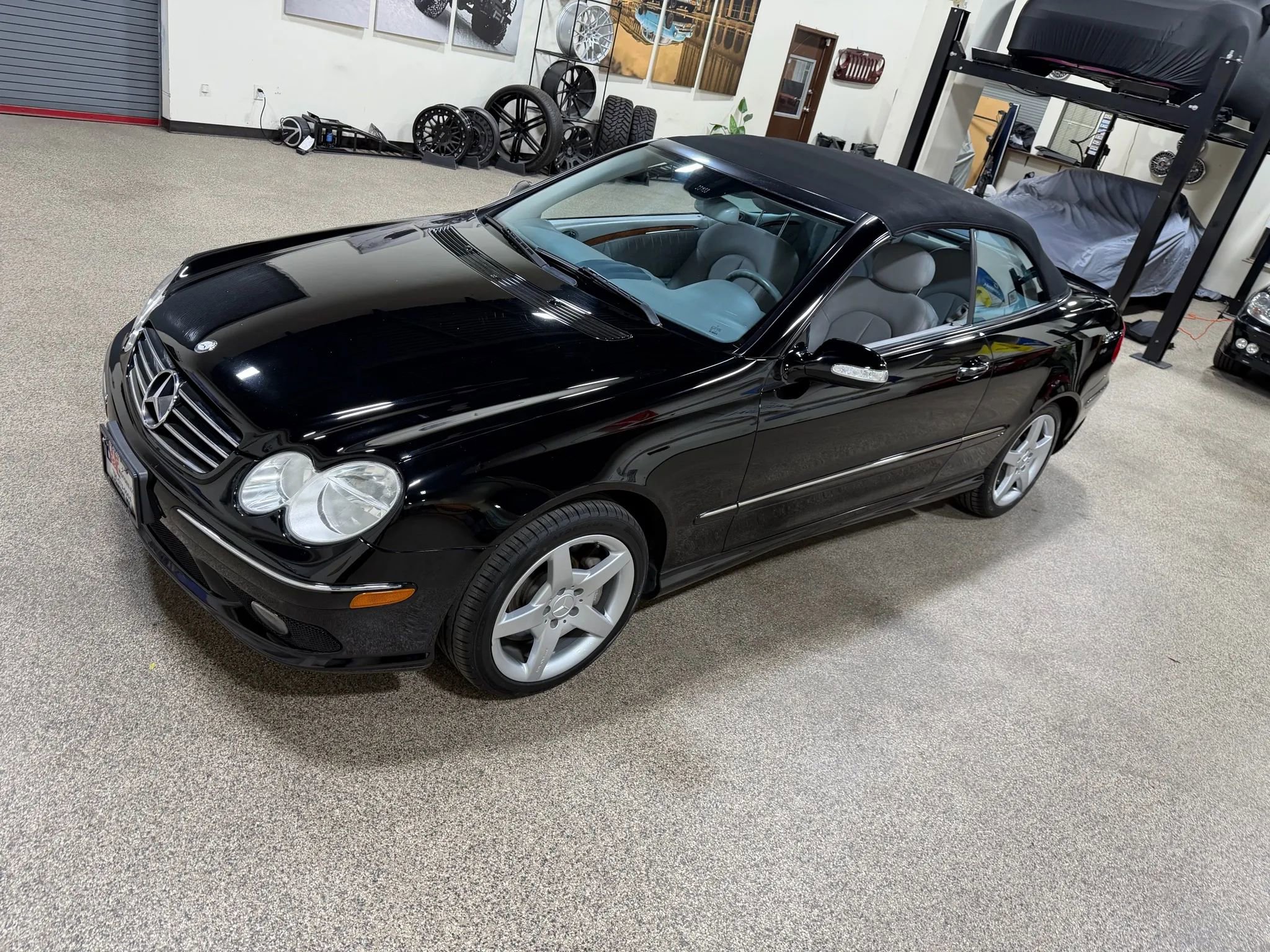 Used 2005 Mercedes-Benz CLK 500 Cabriolet image 9