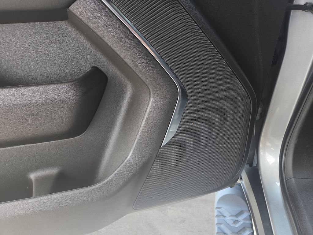 Used 2025 Chevrolet Tahoe Z71 AWD/4WD image 28