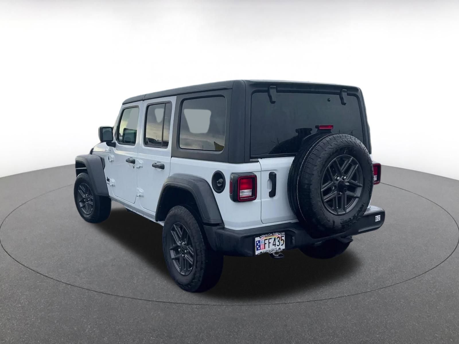 Used 2025 Jeep Wrangler Sport S image 11