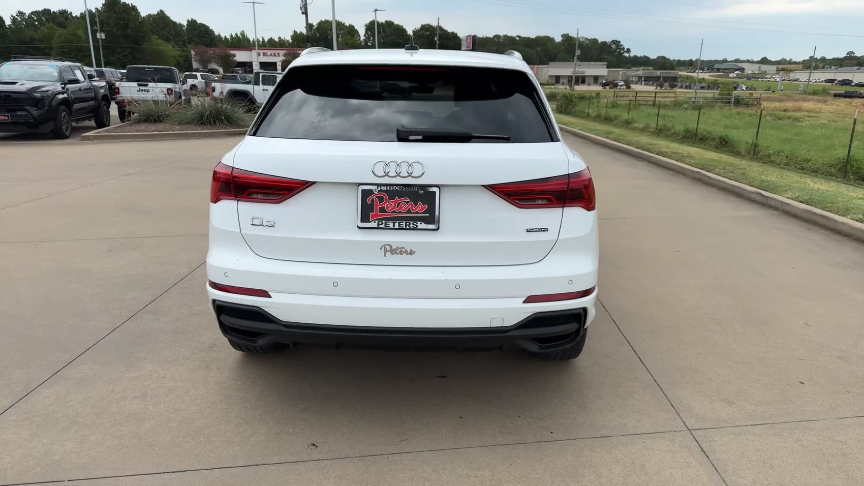 Used 2025 Audi Q3 2.0T Premium AWD/4WD image 8