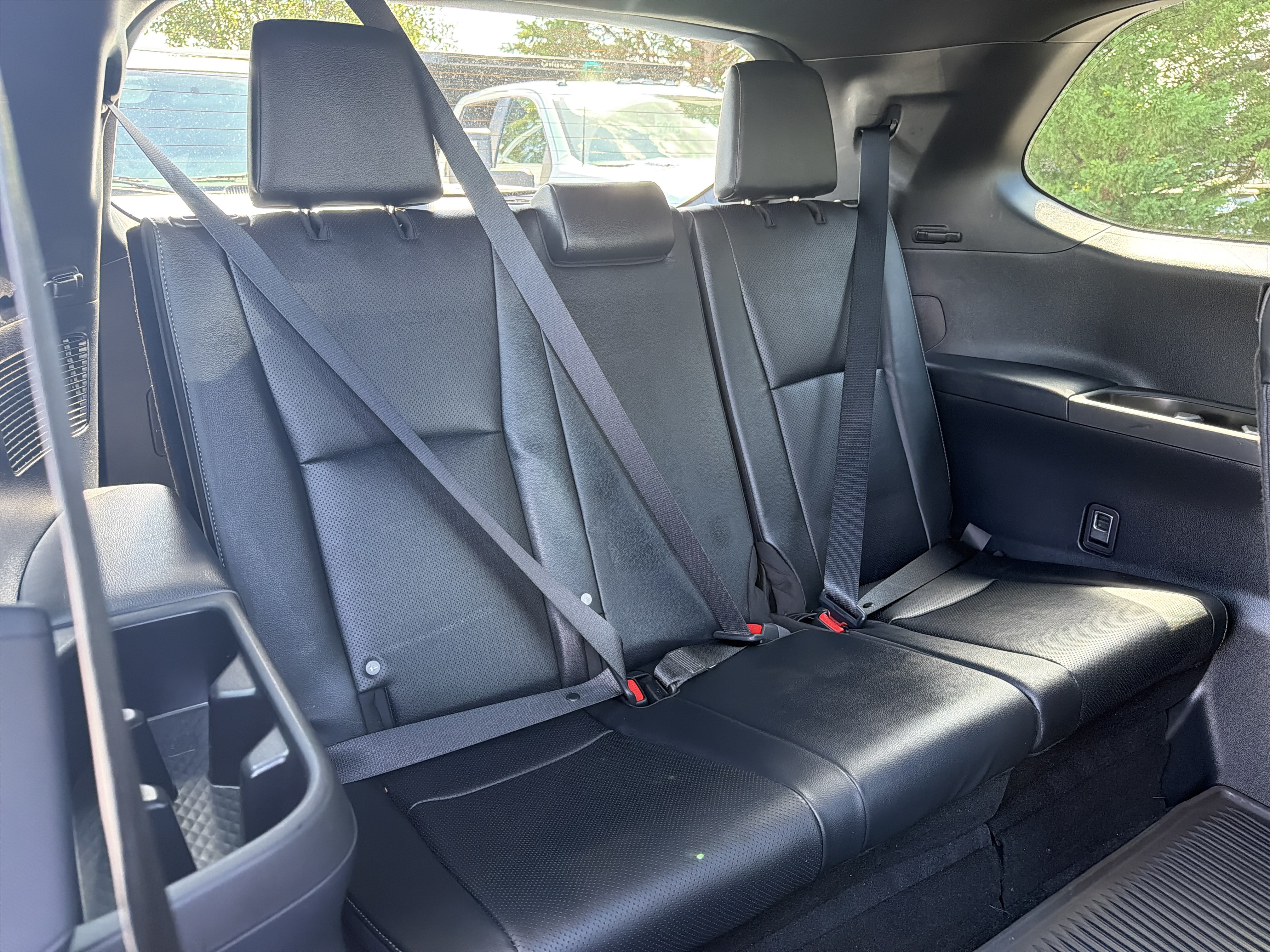 Used 2025 Toyota Grand Highlander AWD Hybrid image 33