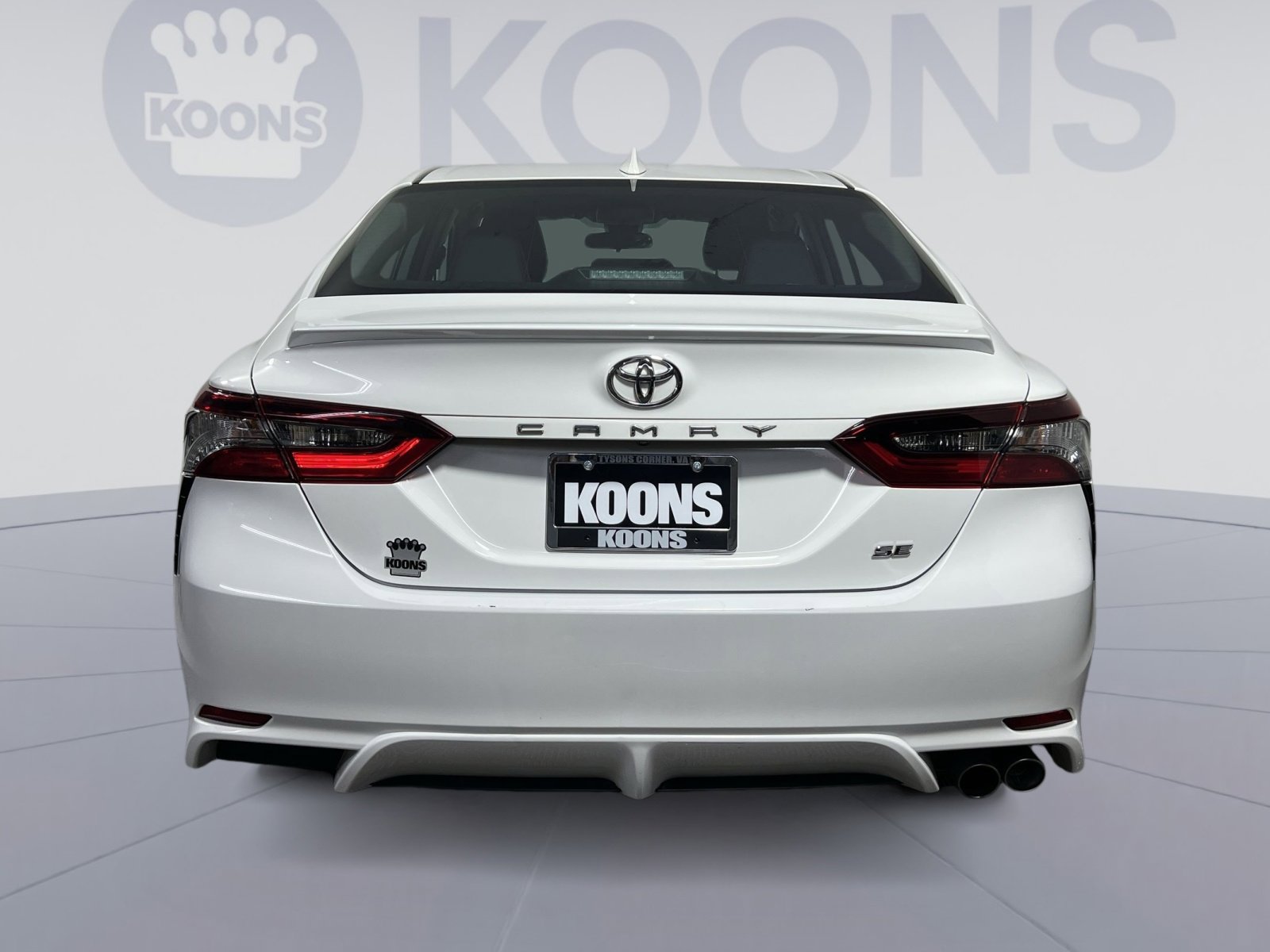 Used 2024 Toyota Camry SE image 5