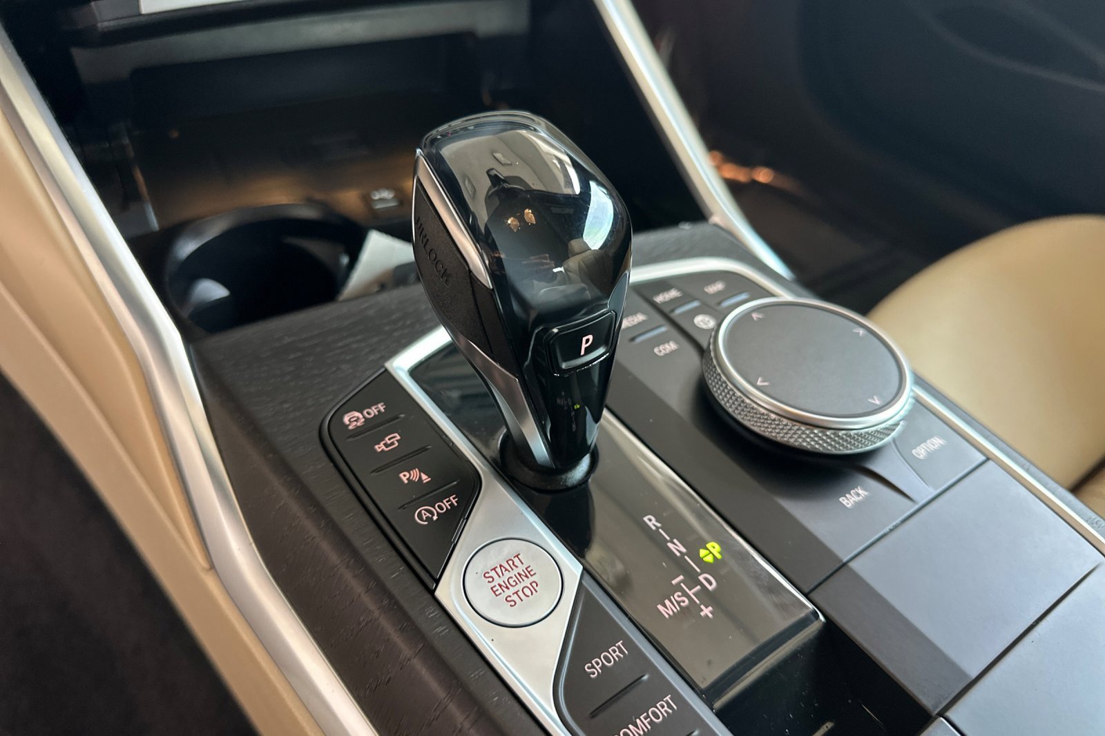 Used 2021 BMW 430i xDrive Coupe w/ Premium Package image 23