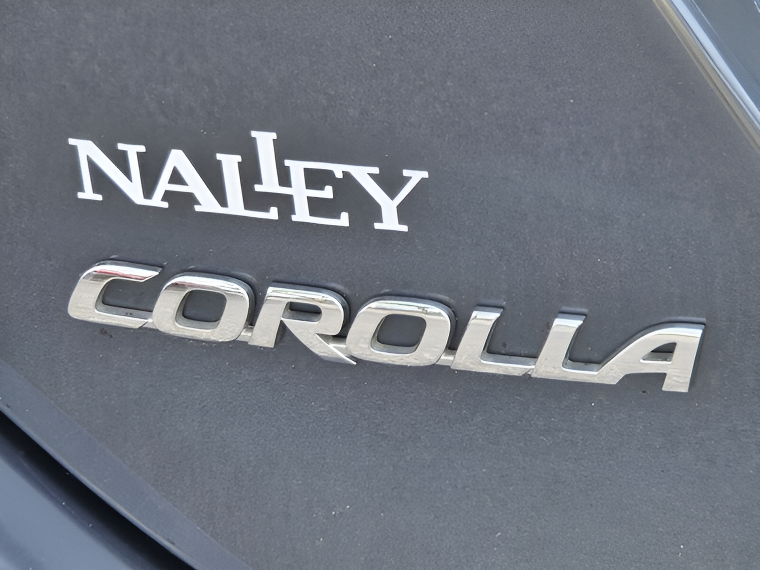 Used 2015 Toyota Corolla L FWD image 30