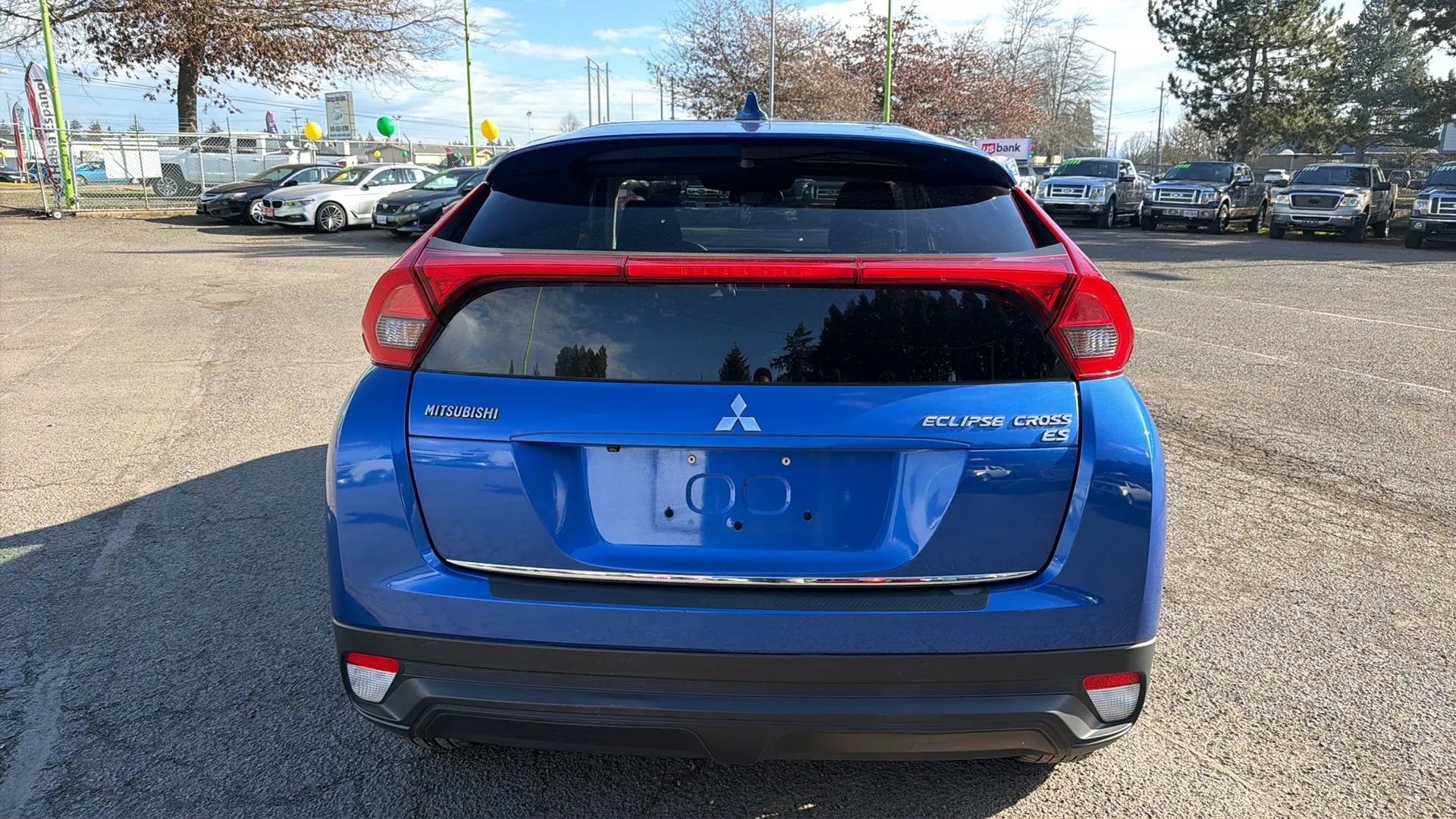 Used 2018 Mitsubishi Eclipse Cross ES FWD image 4