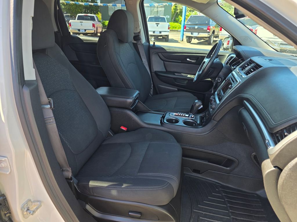 Used 2015 GMC Acadia SLE FWD image 28