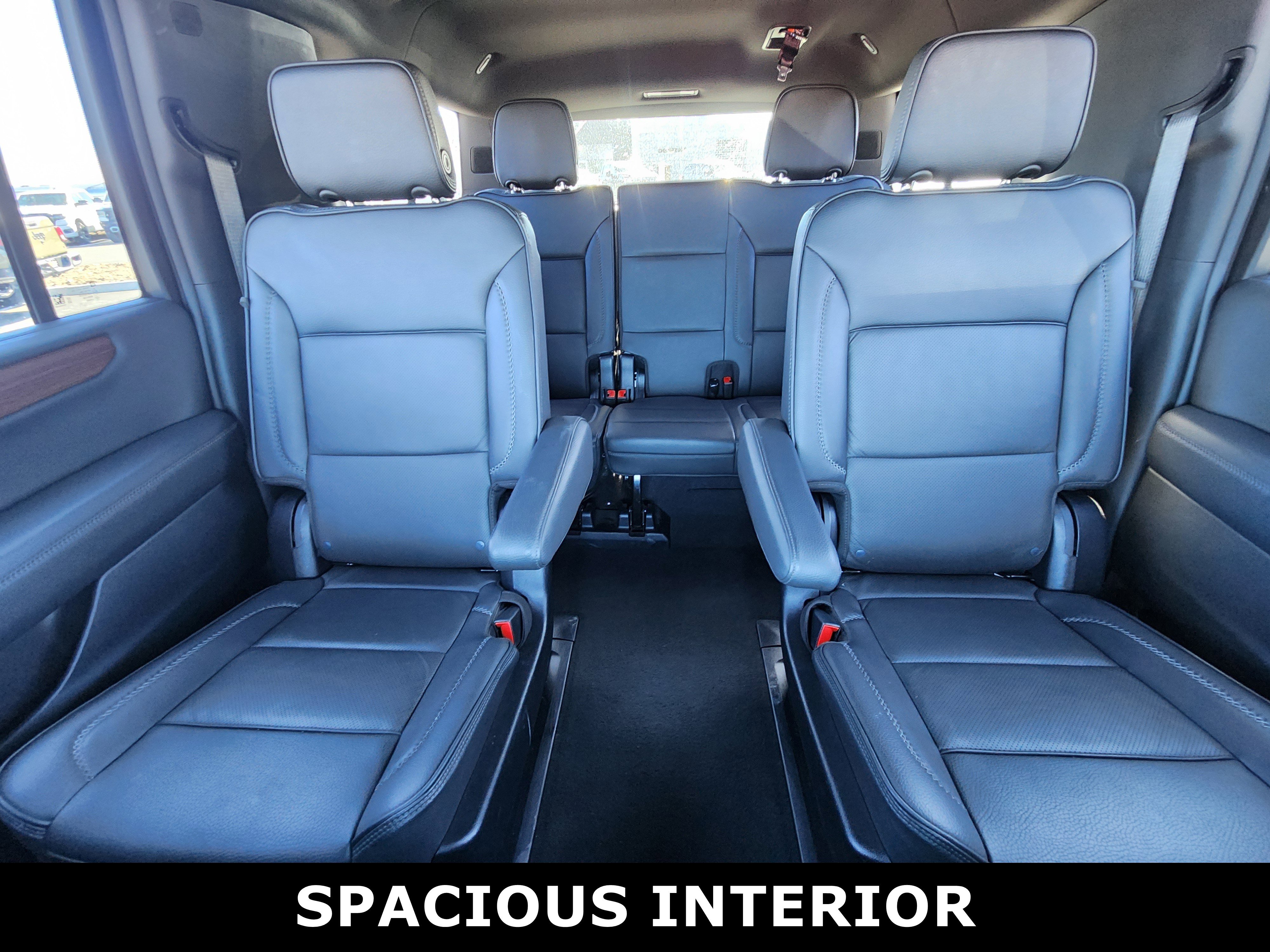 Used 2025 GMC Yukon XL Denali image 9