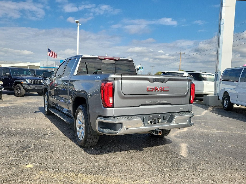Used 2019 GMC Sierra 1500 SLT w/ SLT Premium Plus Package AWD/4WD image 4